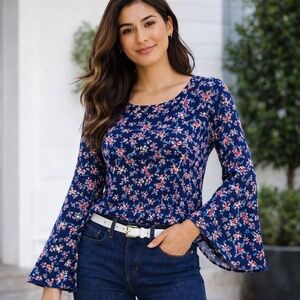 Feminine Casual Blue Floral Bell‎ Sleeve Blouse Flowy Medium